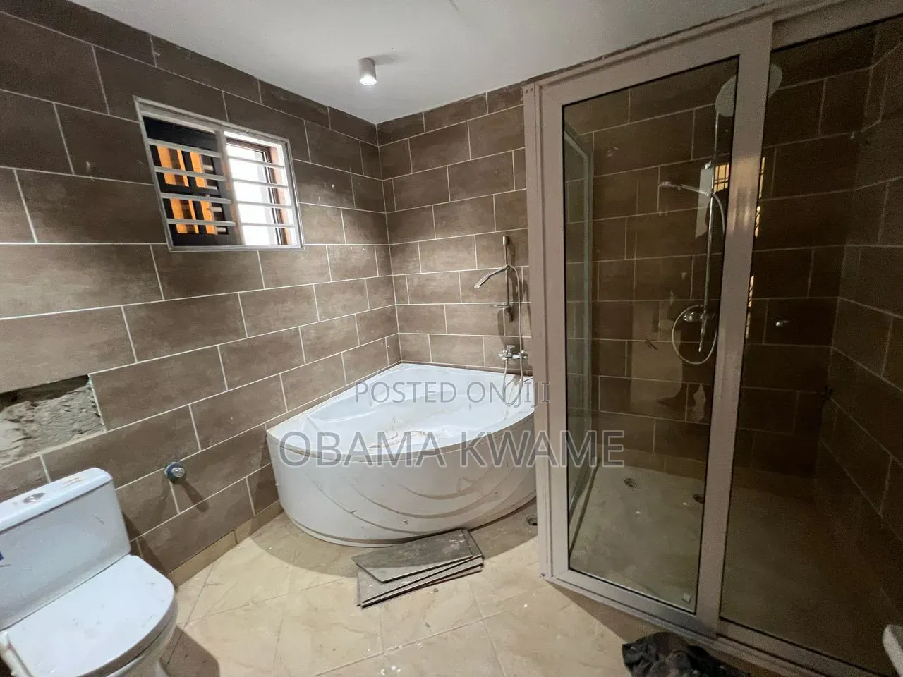 3bdrm House in Laryea Homes, Baatsona Total for rent
