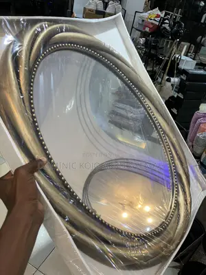 Antique Bronze Oval Wall Mirror – Ornate Twisted Frame