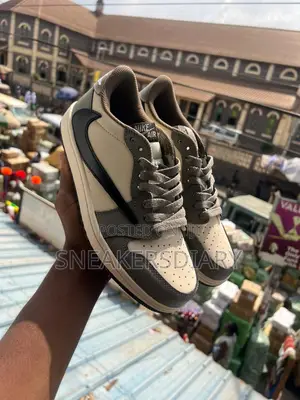 Travis Scott Phantom