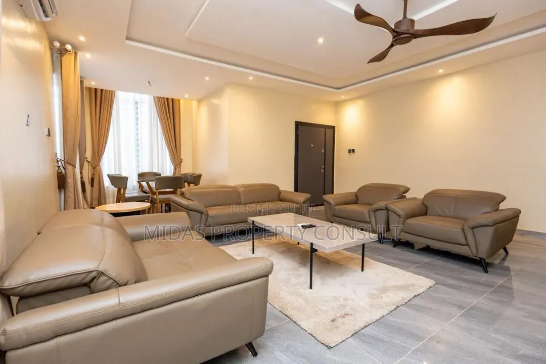 3bdrm House in Ayi Mensah, Ga East Municipal for sale