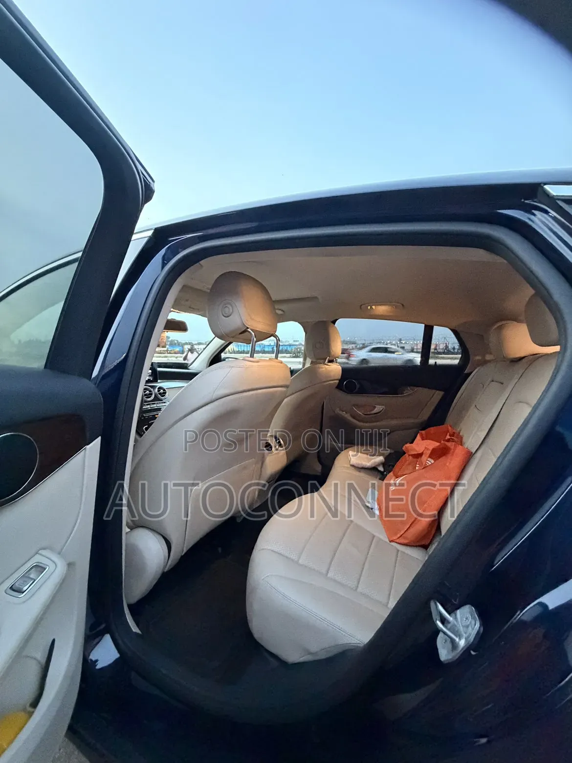 Mercedes-Benz GLC-Class 2017 Blue