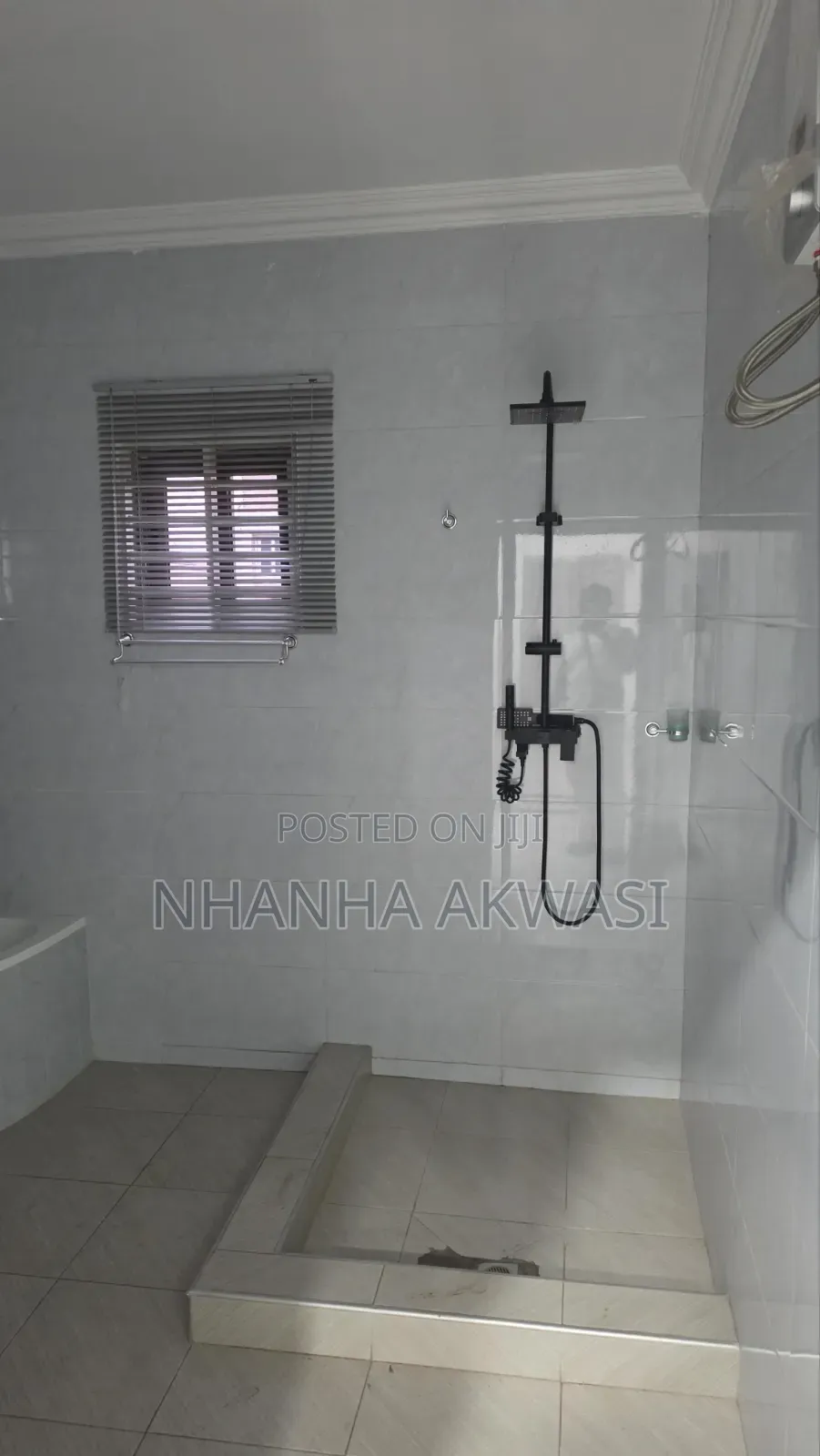 3bdrm House in Spintex Community18, Sakumono for rent