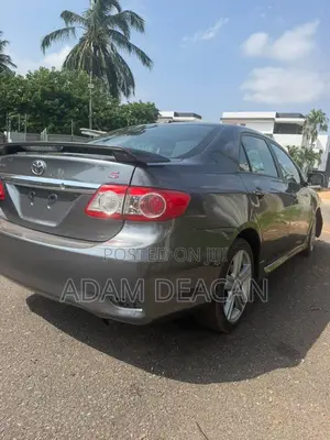 Toyota Corolla S Special Edition 4dr Sedan (1.8L 4cyl 4A) 2013