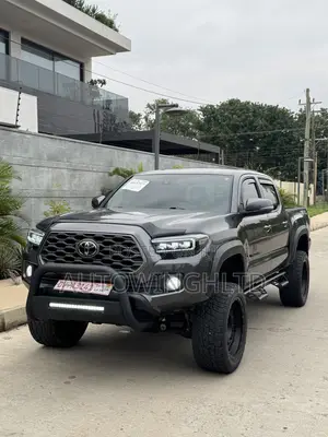 Toyota Tacoma TRD Sport Double Cab 6' Bed V6 AT 2023 Gray