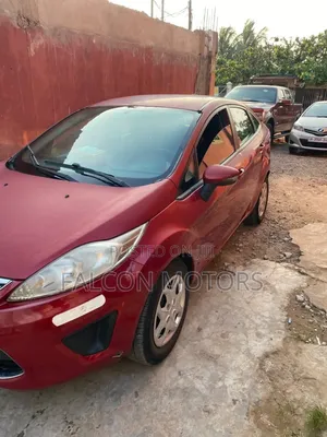 Ford Fiesta 2013 Red