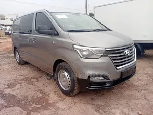Hyundai H200 2021 Gray