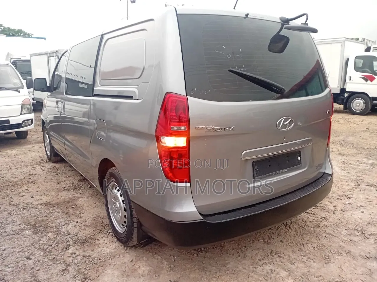Hyundai H200 2021 Gray