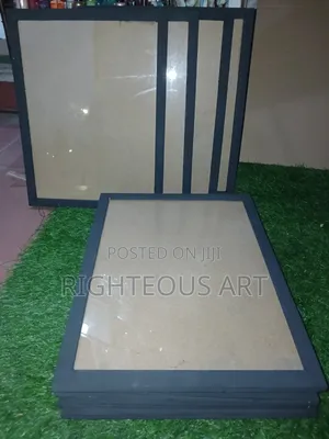 Black Wooden A3 Local Frame With Chipboard