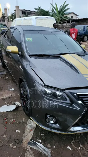 Toyota Corolla 2010 Gray