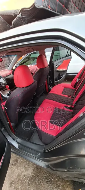 Toyota Corolla 2010 Gray