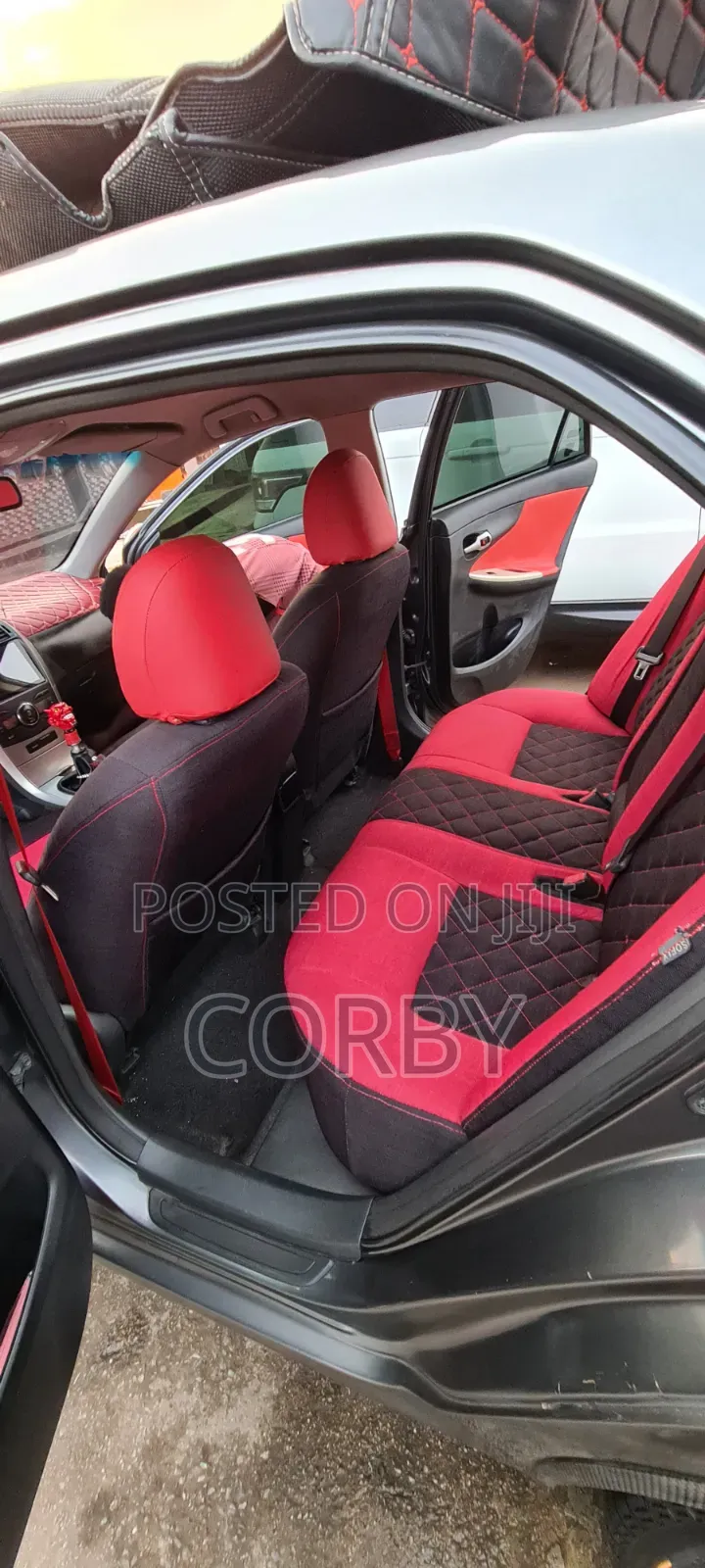 Toyota Corolla 2010 Gray