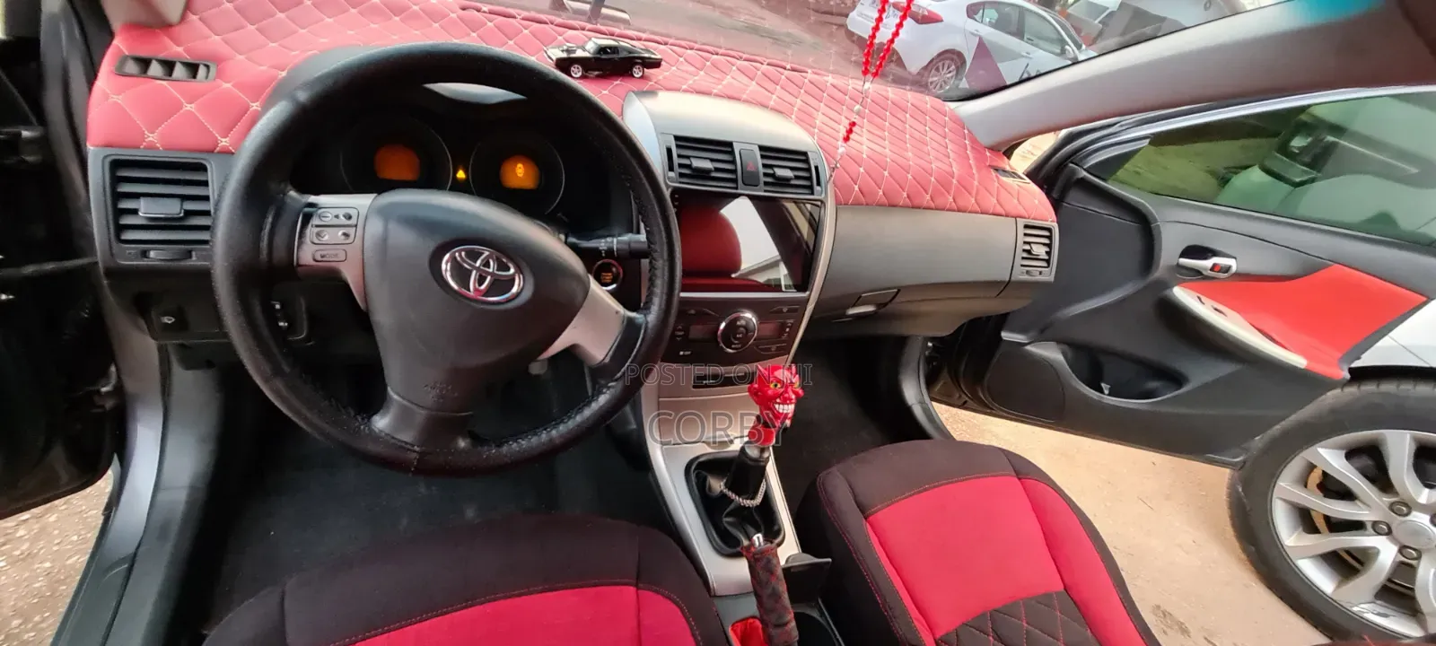 Toyota Corolla 2010 Gray