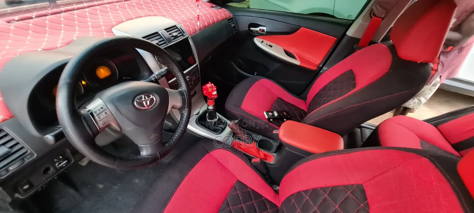 Toyota Corolla 2010 Gray