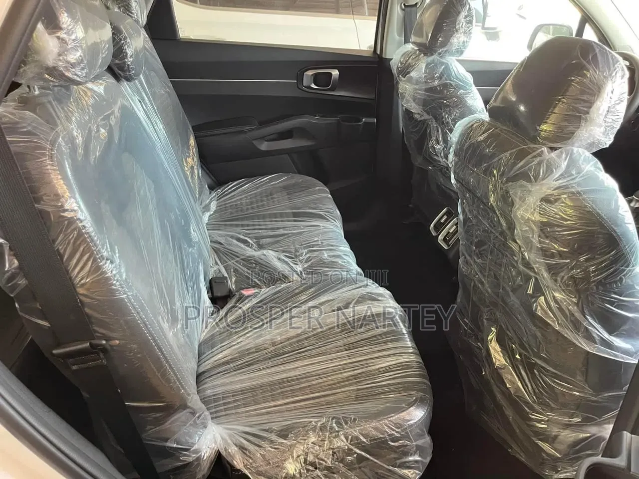 Kia Sorento 2021 White