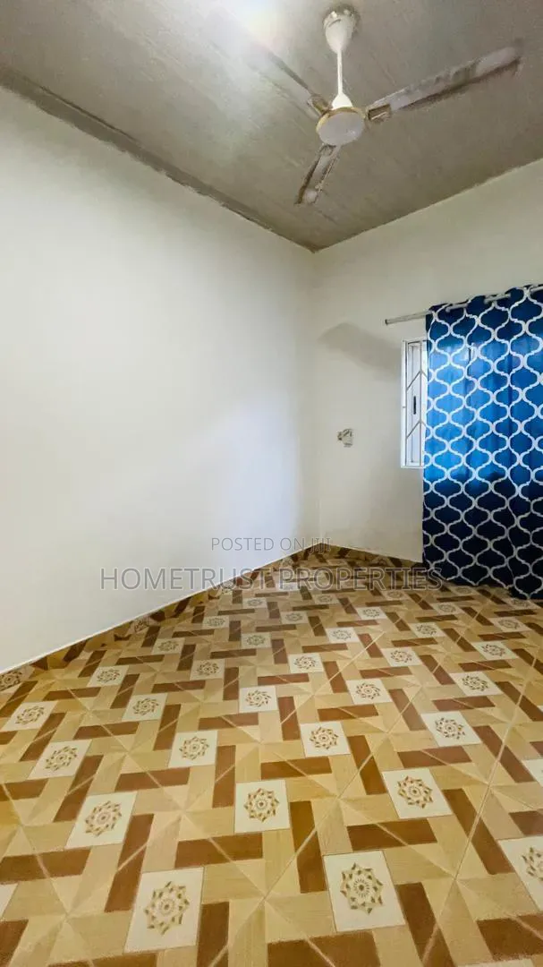 4bdrm House in Pokuase Afiaman for rent