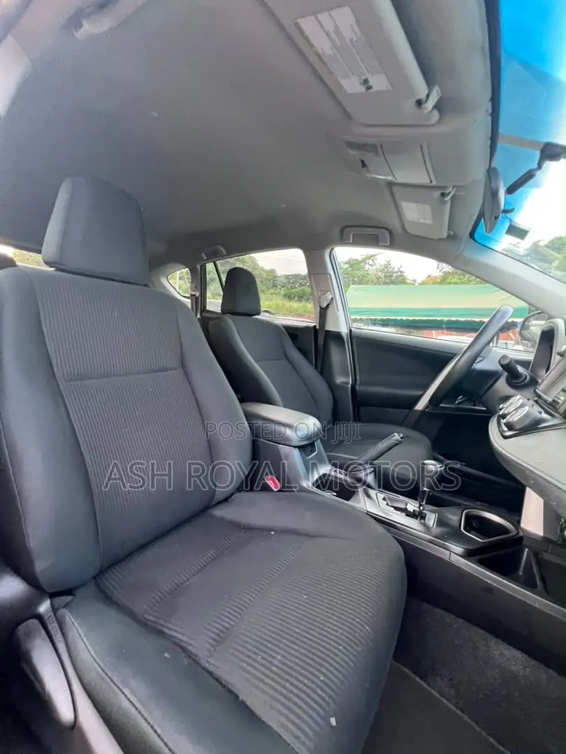 Toyota RAV4 LE AWD (2.5L 4cyl 6A) 2016 Maroon