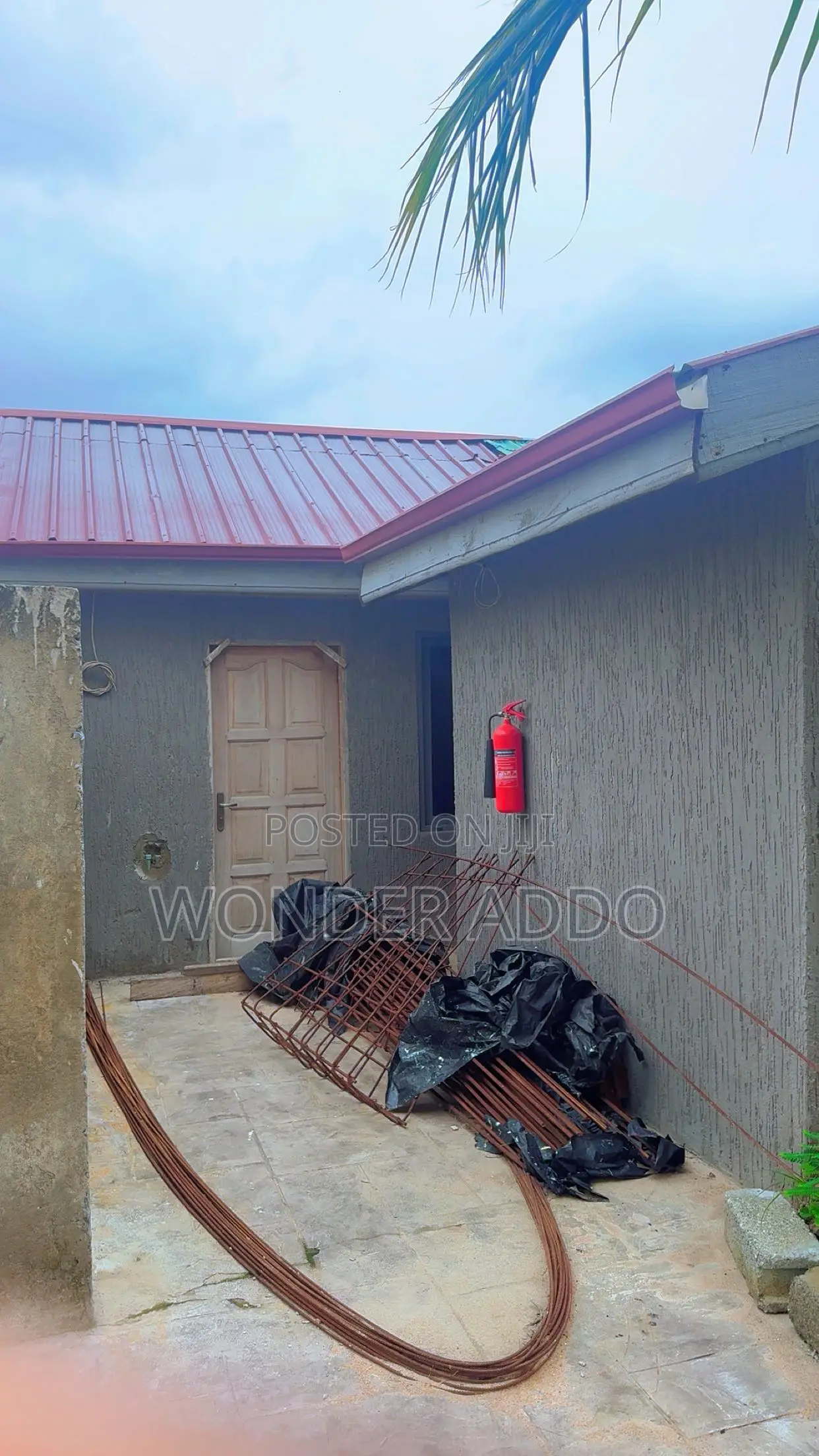 Furnished 8bdrm House in Asamoah Property, Tetegu for sale