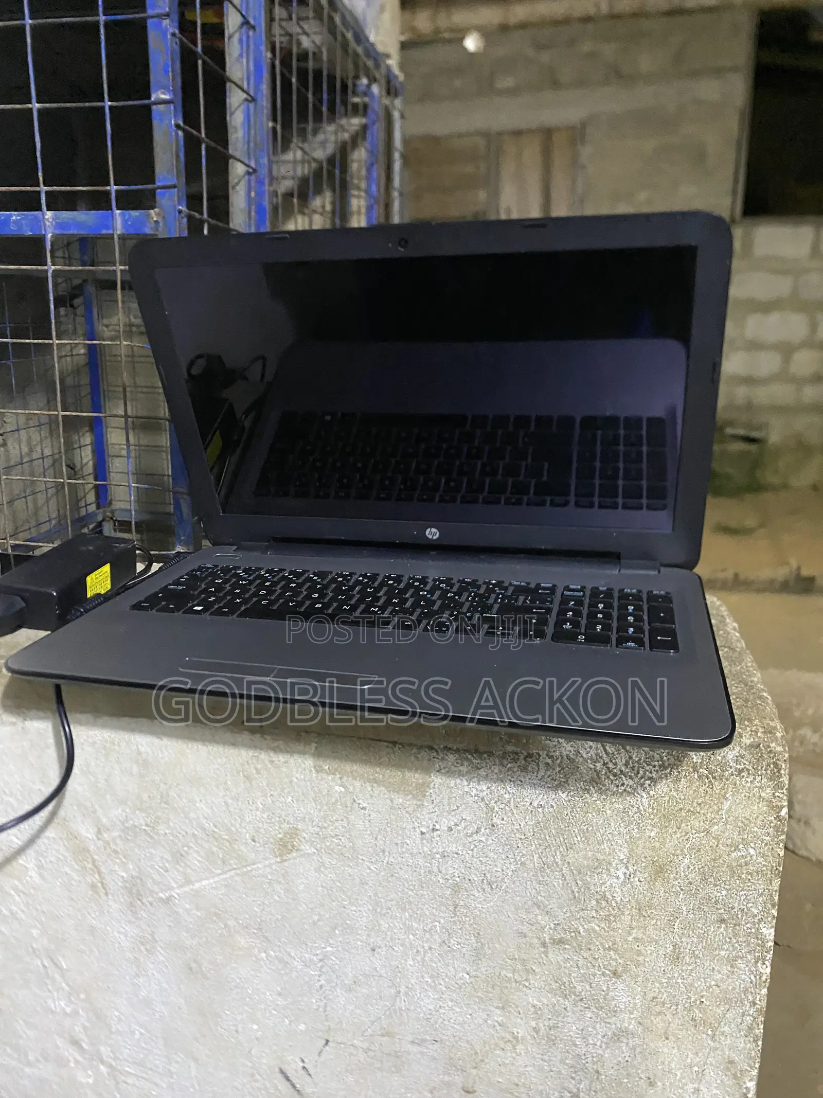 Laptop HP 15 8GB AMD Ryzen 5 HDD 500GB