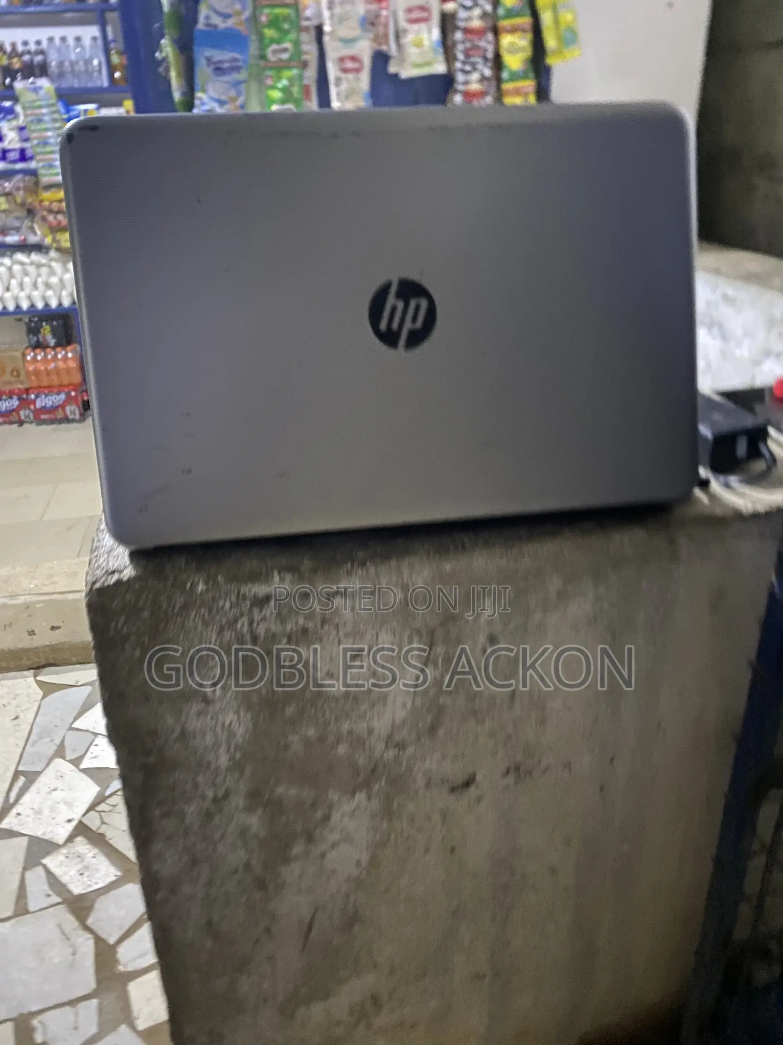 Laptop HP 15 8GB AMD Ryzen 5 HDD 500GB