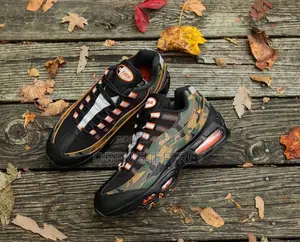 Original Airmax 95 Camo/Safety Orange
