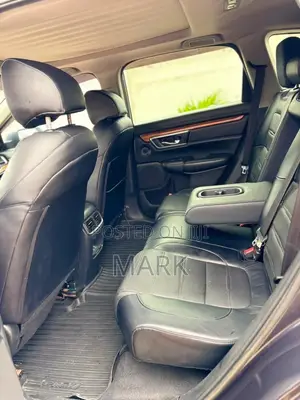 Honda CR-V Touring AWD 2018 Gray