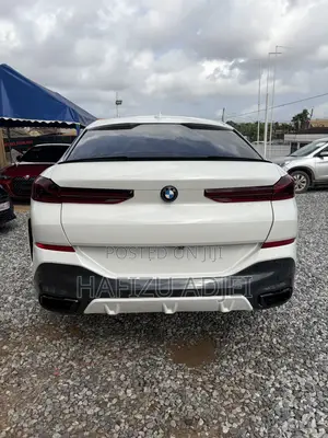 BMW X6 sDrive40i 2021 White