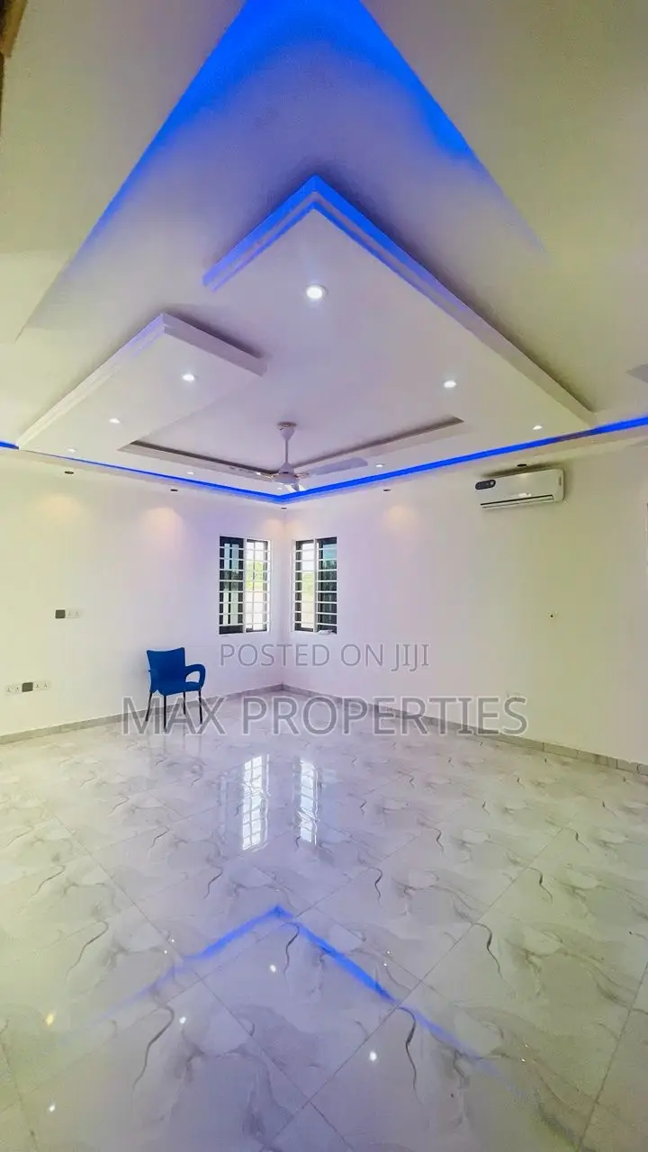3bdrm House in Ablekuma for sale