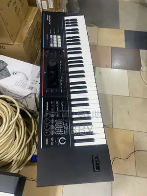 Roland Juno Ds61