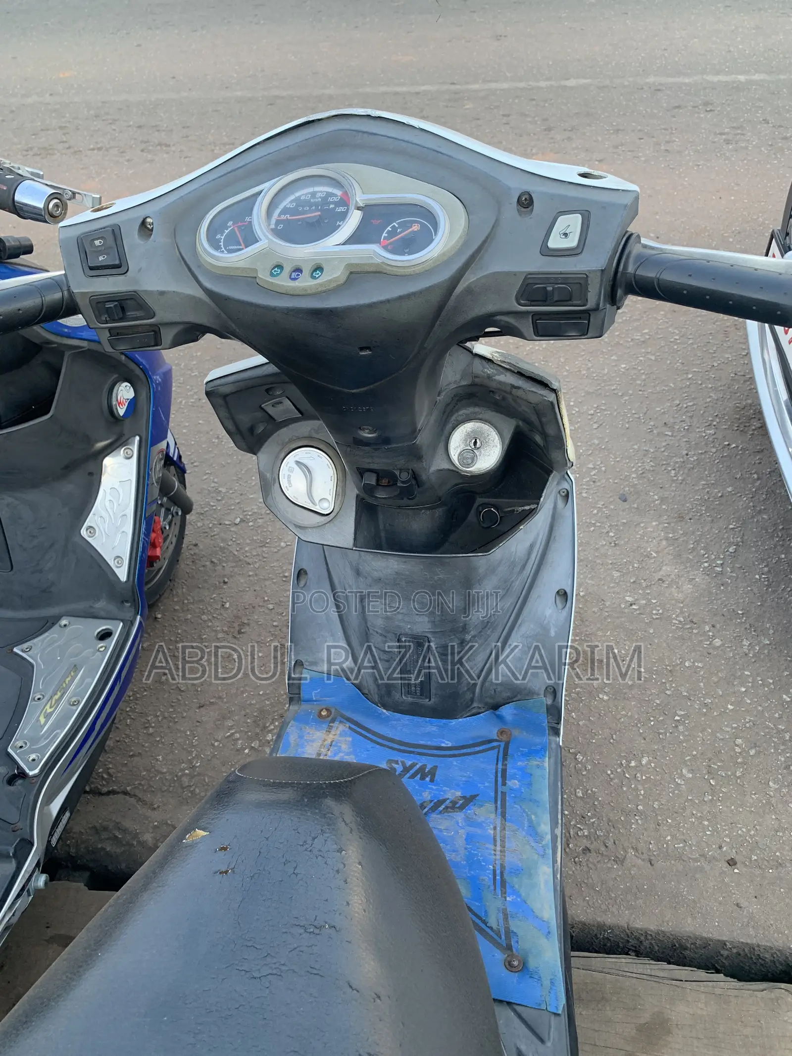 Honda 2023 Blue