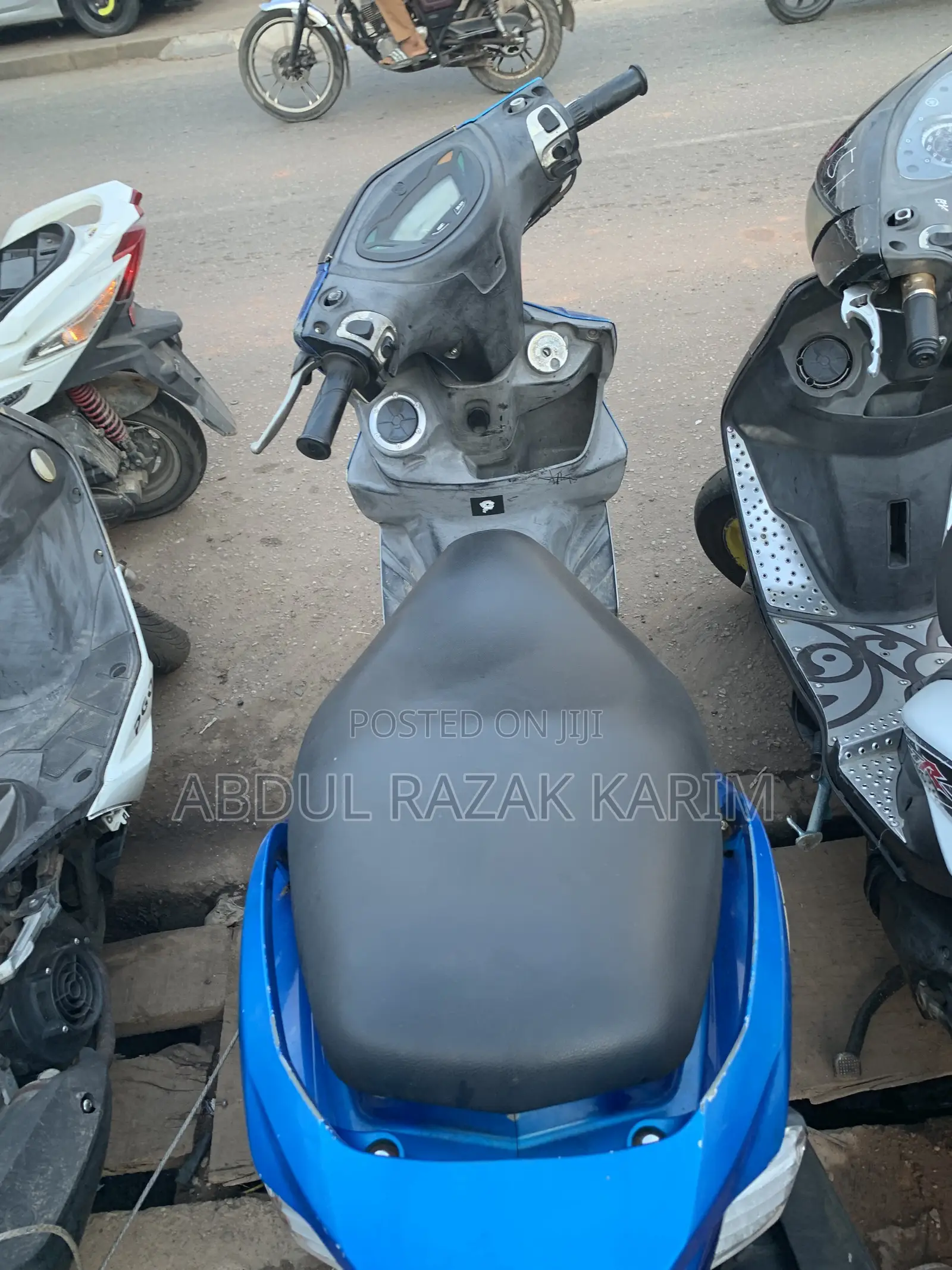 Honda 2023 Blue