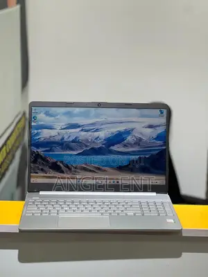 Laptop HP 15-dy1031wm 8GB Intel Core i7 SSD 256GB