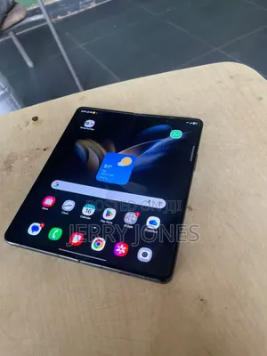 New Samsung Galaxy Z Fold4 512 GB Black