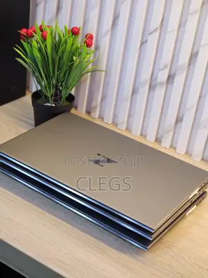 Laptop HP Zbook Studio G7 32GB Intel Core i7 SSD 512GB