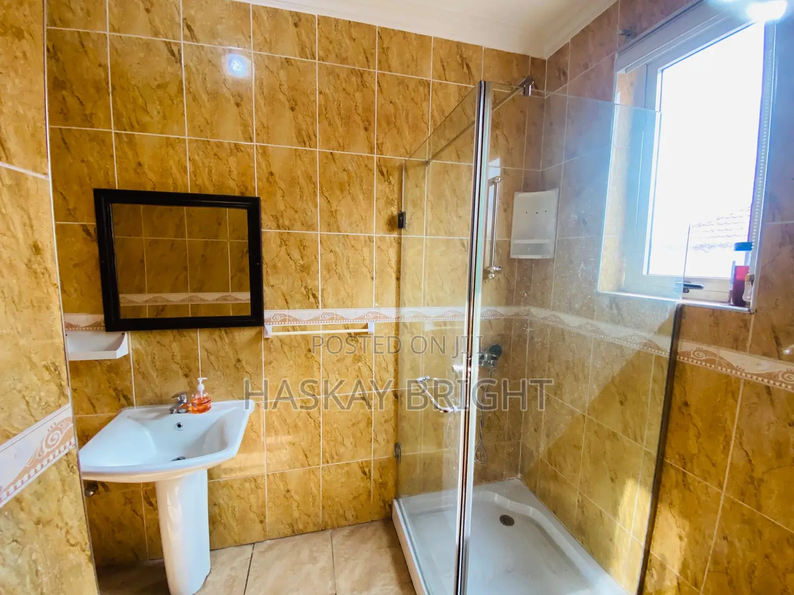 Furnished 3bdrm Townhouse / Terrace in Roman Ridge for rent