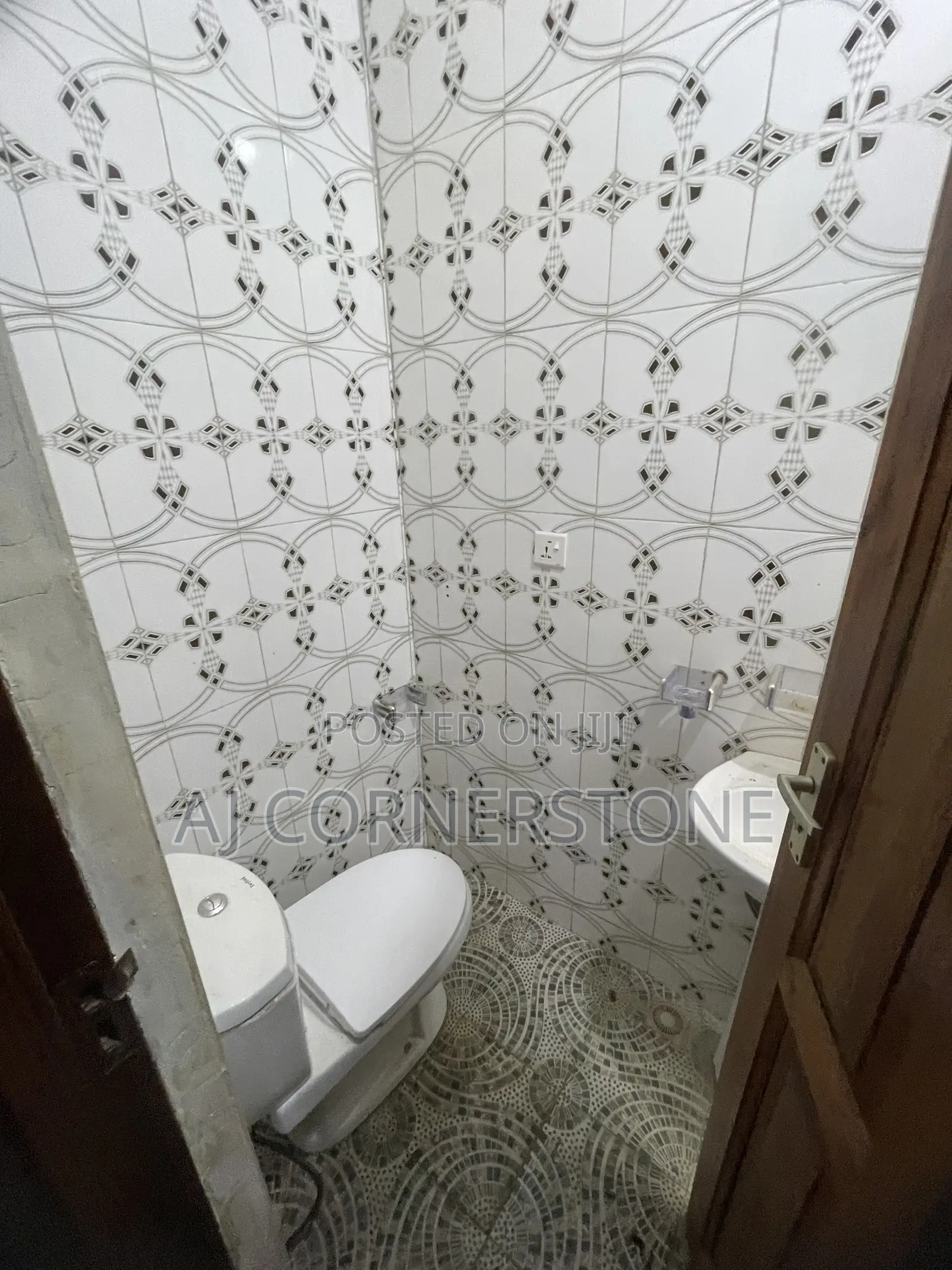 3bdrm Apartment in Amasaman for rent