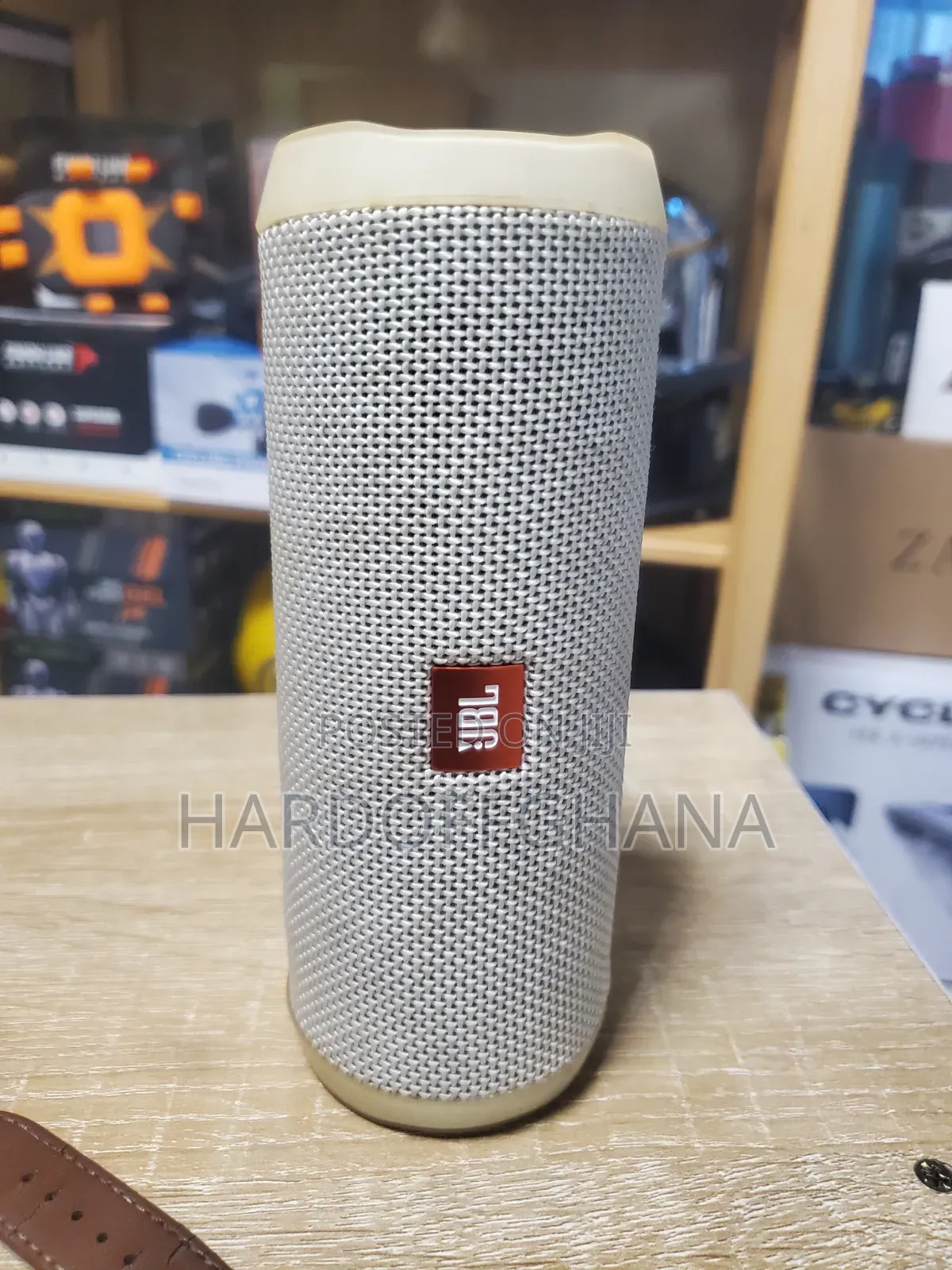 JBL Flip 4