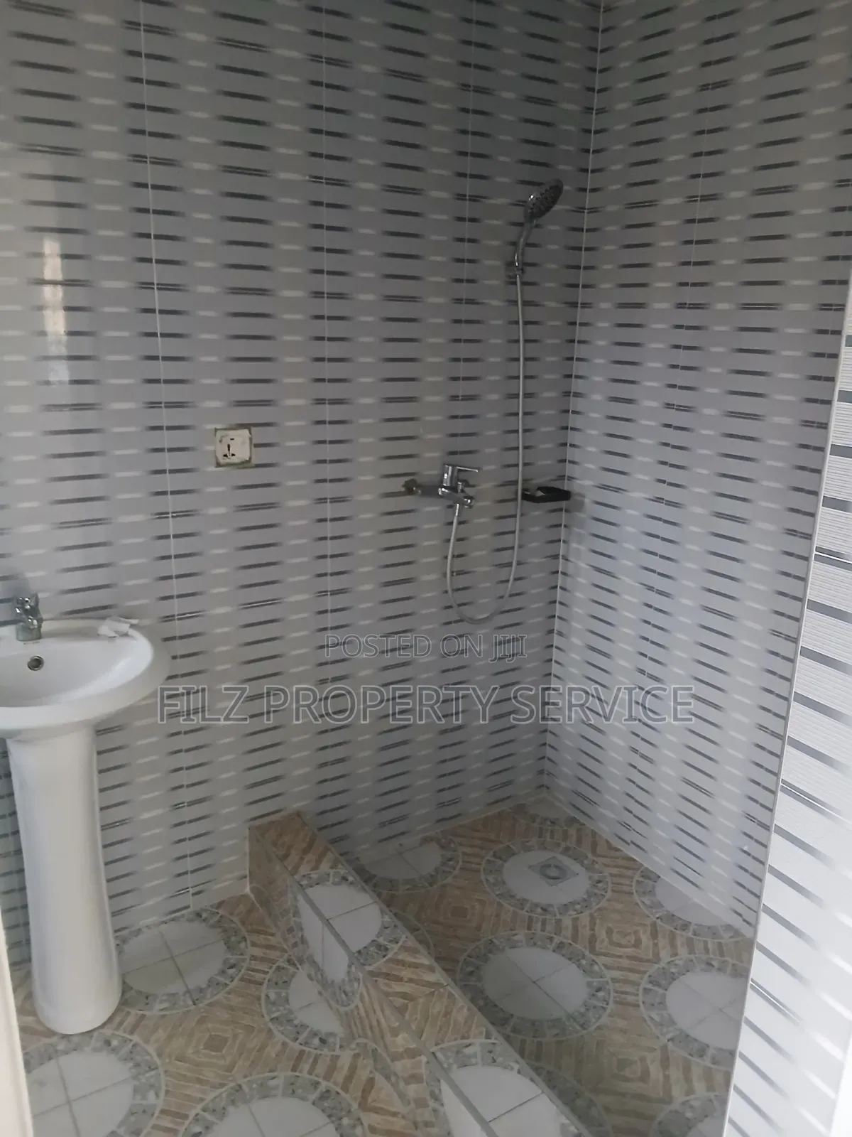 1bdrm Apartment in Acp Junction, Pokuase for rent