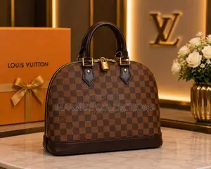 Louis Vuitton Brown Checkered Elegant Ladies Designer HandBag Big Size