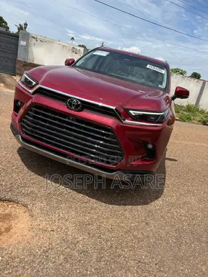 Toyota Grand Highlander 2025 Red