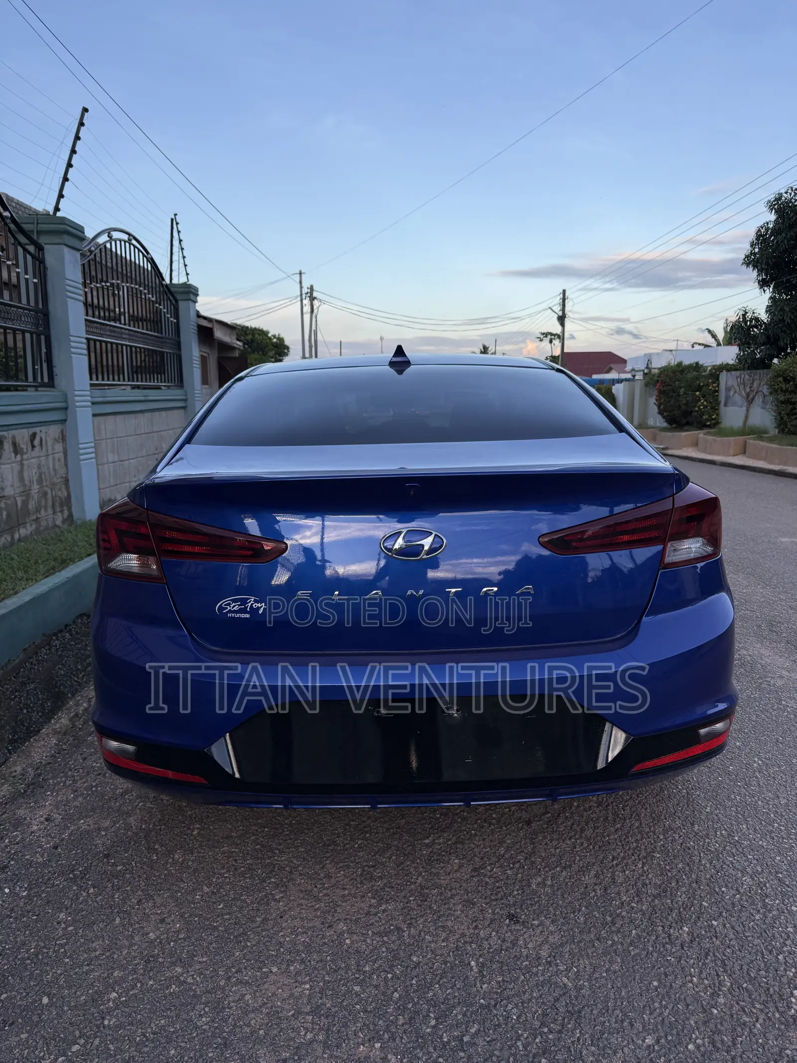 Hyundai Elantra 2020 Blue