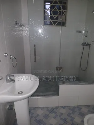2bdrm Apartment in Righteous Hands, Methodist Church Area for rent