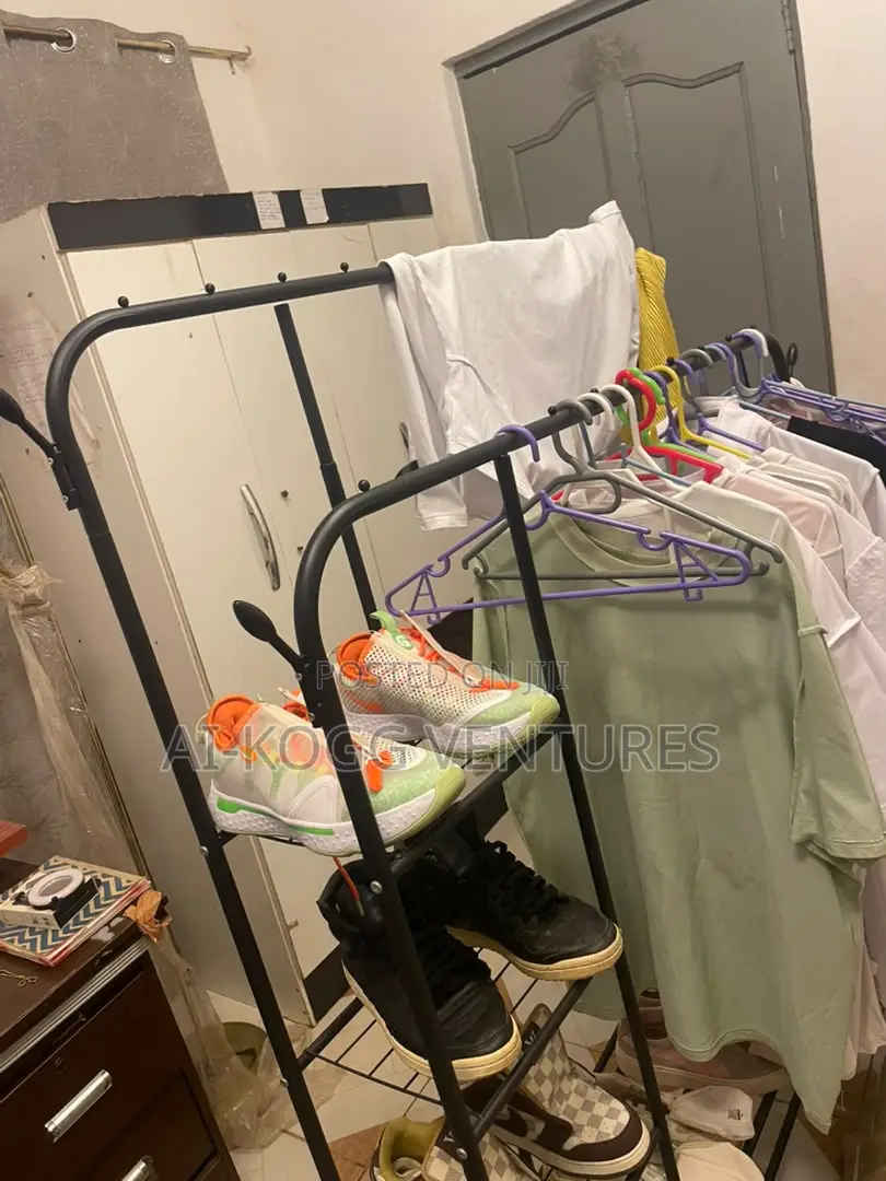 Clothes Hanger