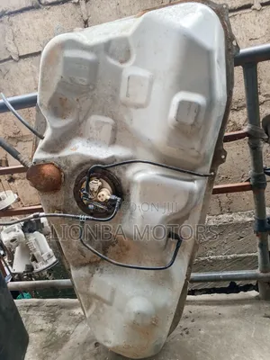 Corolla S 2005 Fuel Tank