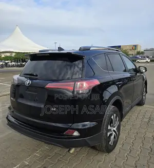Toyota RAV4 2017