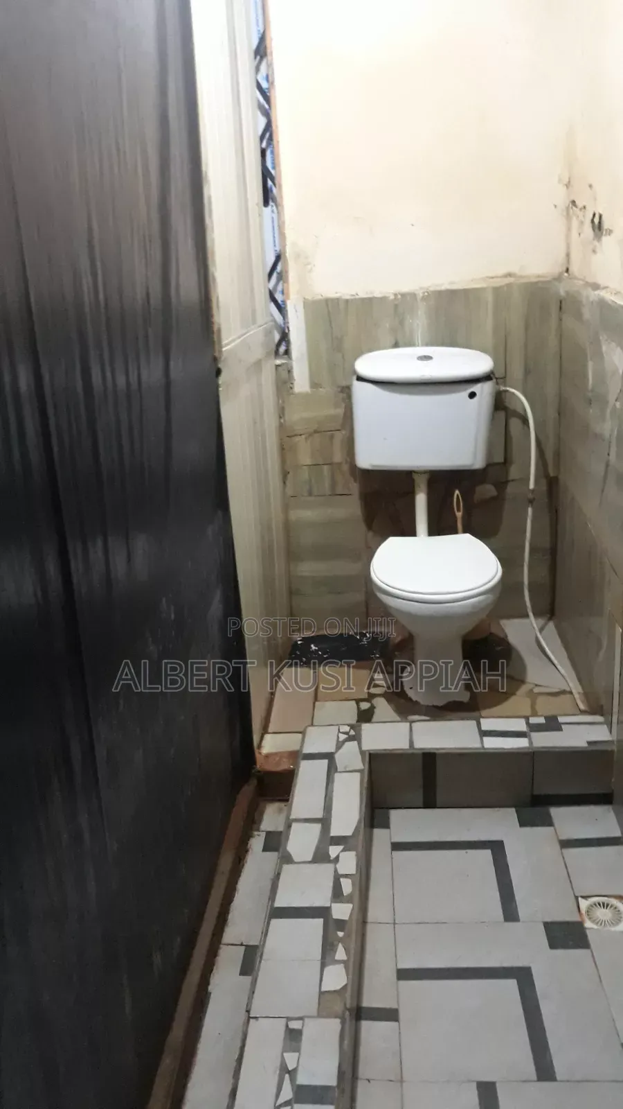 1bdrm Room & Parlour in 24 Osihisa Avenue, Commandos for rent