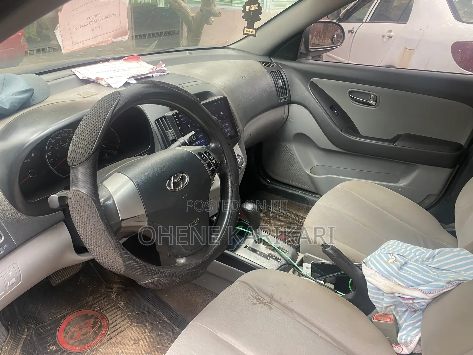 Hyundai Elantra 2010 Gray