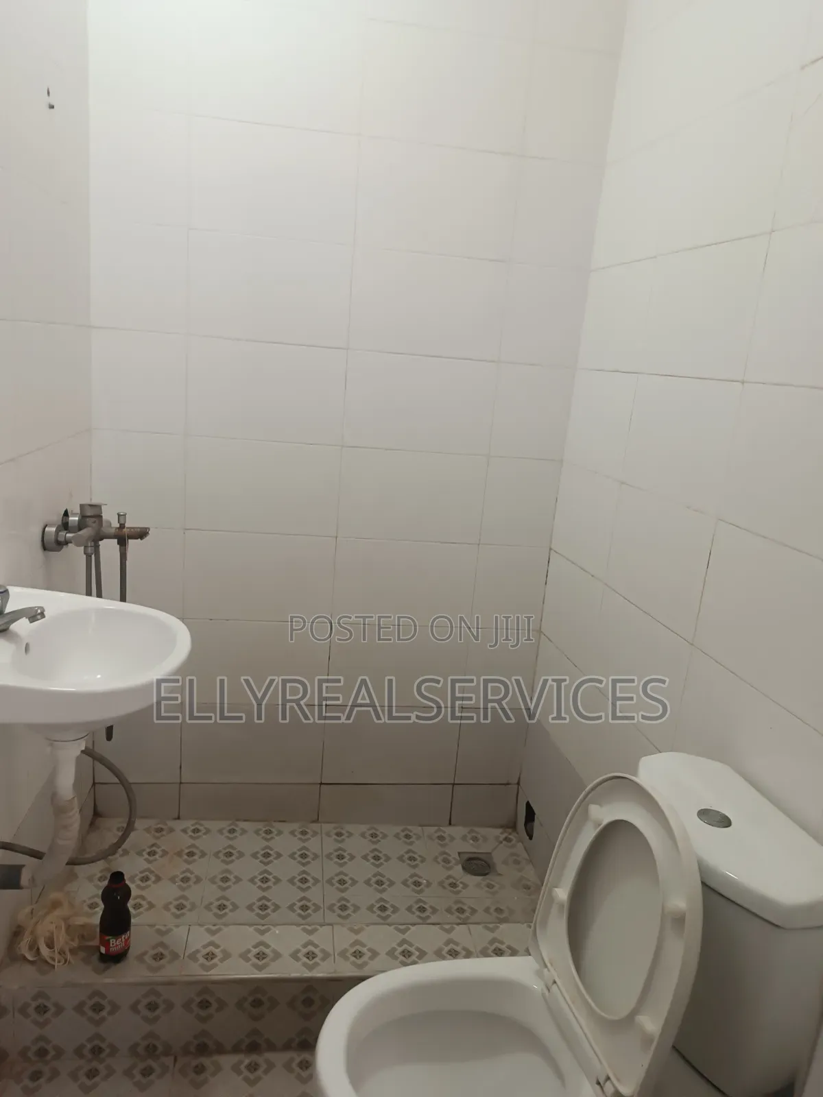 1bdrm Apartment in Elly Real Services, Ghana Flag for rent