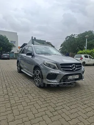 Mercedes-Benz GLE-Class 2016 Gray
