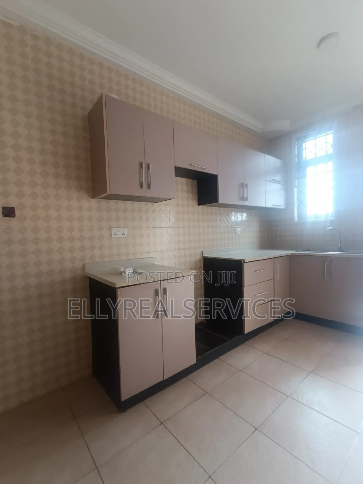 2bdrm Apartment in Ellyrealservices, Pentecost for rent