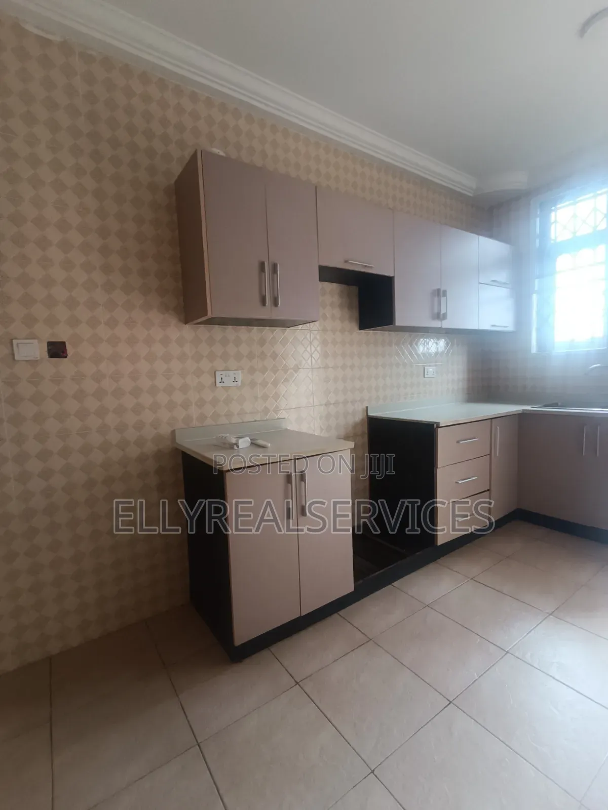 2bdrm Apartment in Ellyrealservices, Pentecost for rent